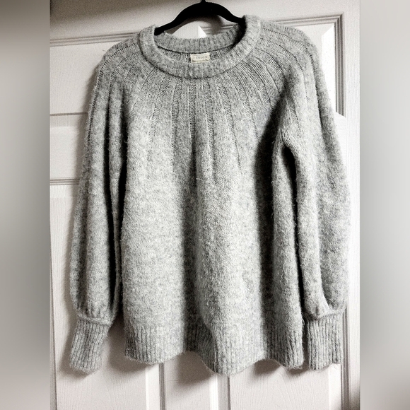 Caslon Sweaters - Caslon - Gray Women's Puff Sleeve Sweater- Size S